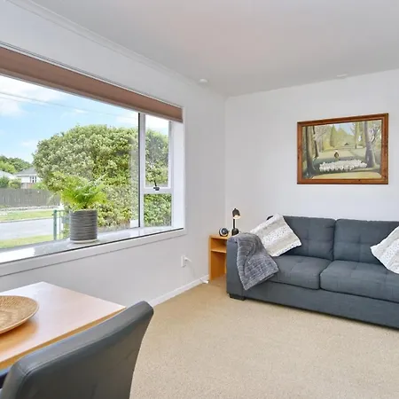 Bevington Studio - Christchurch Holiday Homes Exterior photo